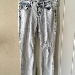 LAST WEEKEND— 80’s Acid wash skinny jean